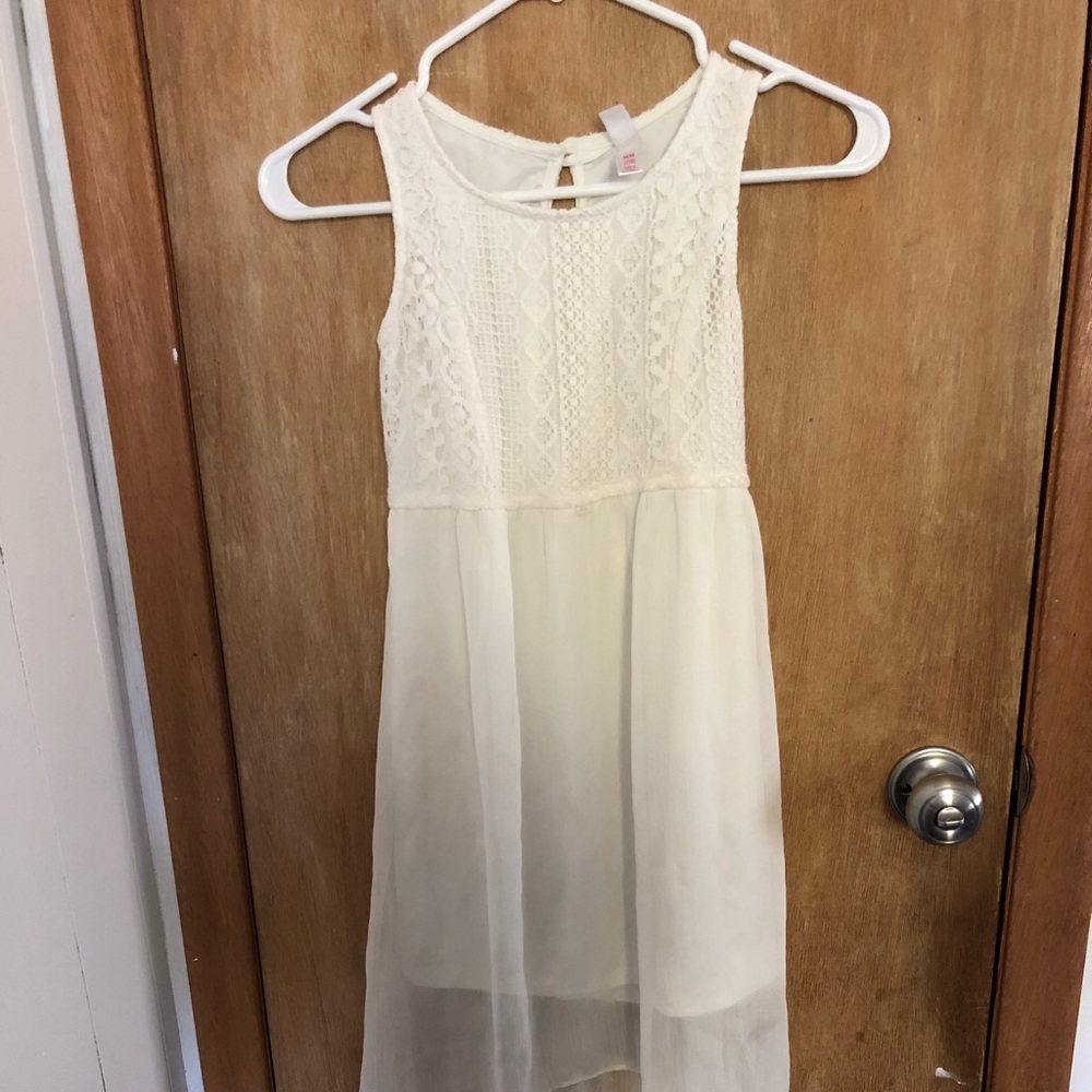 White high/low girls dress. Worn 1-2x
